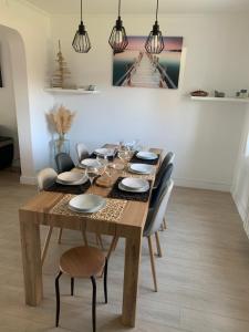 Appartements Le Pic du Midi d'Ossau - Spa - Piscine - Jardin : photos des chambres