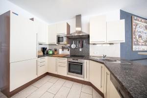 Cozy Apartment by Northsouth Apartments