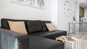 SUNSET WAVES lovely apartment