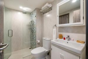 F12 Номер Люкс Бассейн Рубль ВАТСАП669З582I976