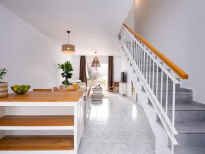 Nephele-stylish 2bd Townhouse In Kato Paphos