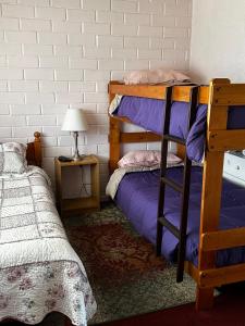 Cerca Aeropuerto Ruta 5 Sur, 2 estacionamientos, capacidad 8 personas