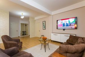 Central Comfort Place l