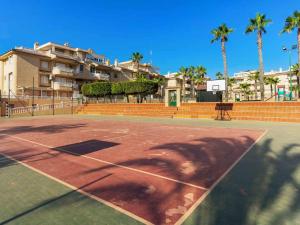 Apartment Residencial El Pinar by Interhome