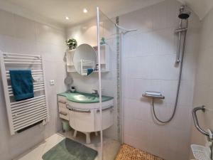 Maisons de vacances Holiday Home La Congriere by Interhome : photos des chambres