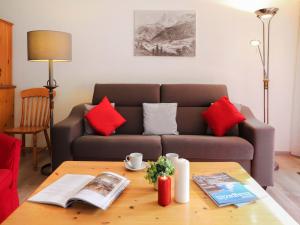 Apartment Primavista-3 by Interhome