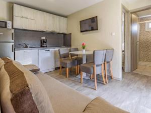 Holiday Home Luxury Premium-4 by Interhome