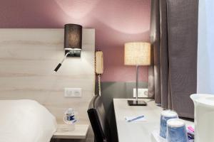 Hotels Kyriad Lille Est - Villeneuve d'Ascq : Hébergement 1 Lit Simple