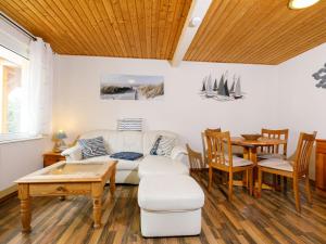 Holiday Home Fischerbungalow by Interhome