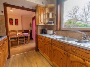 Holiday Home Beech by Interhome