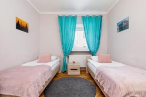 Family Apartment Near Galeria Kazimierz Cracow by Renters