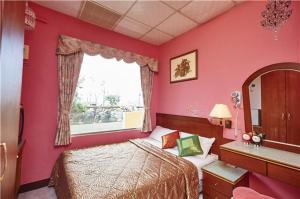 Phòng Tiêu Chuẩn Giường Đôi (Standard Double Room)