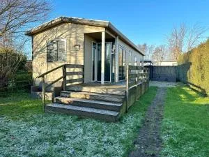 Chalet 521 op Recreatiepark De Wielen - Sint Maartensbrug