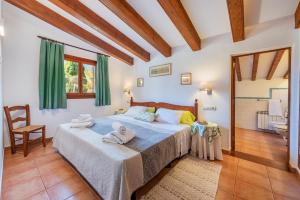 Villa Can Roig Pollensa by JS Villas