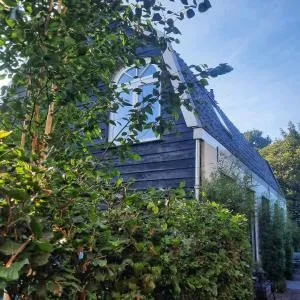 Inn the Green - دورن