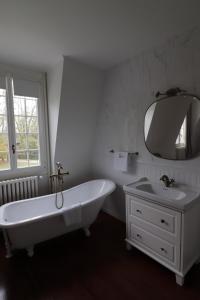 Maisons d'hotes Le Domaine Saint Ange : photos des chambres