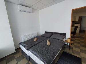 Váralja Vendégház Tata