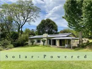 Berg Escape Bottlebrush - Spacious Luxury Family Home - Bergview