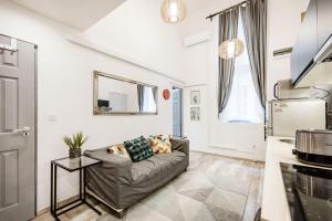 Lovely apartment with mezzanine near the Danube