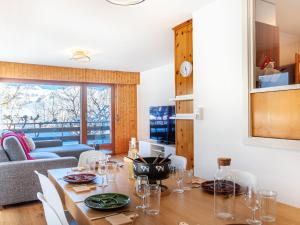 Apartment Aiglon J2 by Interhome