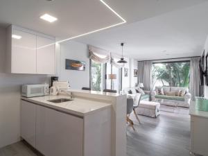 Holiday Home Royal Beach Nerja by Interhome