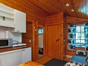 Holiday Home Rantamökki 16 by Interhome