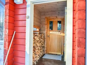 Holiday Home Joutsenlaulu by Interhome