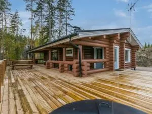 Holiday Home Maitoniemi by Interhome - Jyräänkoski