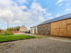 Maisons de vacances Holiday Home Au coin des 3 feux by Interhome : photos des chambres
