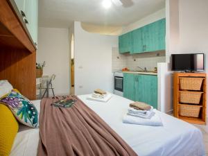 Apartment 0-5-M - Marineledda by Interhome img5