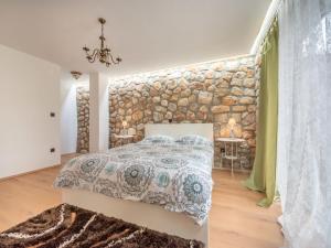 Holiday Home Esther by Interhome