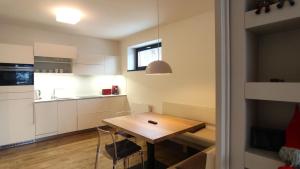 Tichý Apartmán u Mumlavského vodopádu 2KK s garáží v těsné blízkosti Hornického muzea - by Relax Harrachov