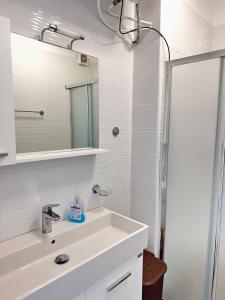 Rose Sea View Apartment