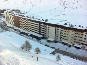 Appartements Tignes - Appartement 4 pers, pied des pistes avec balcon - FR-1-411-367 : photos des chambres