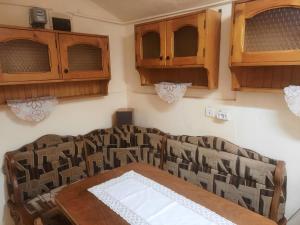 Apartament pe malul raului Bega