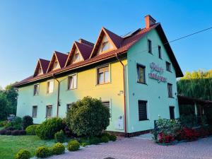 Pokoje noclegowe KASZTEL - Łowisko