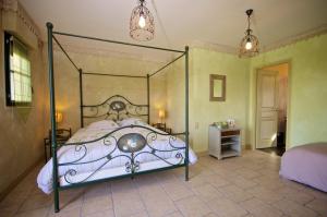 B&B / Chambres d'hotes Entre Vignes et Chateaux : photos des chambres