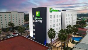 Holiday Inn Express Guadalajara Aeropuerto by IHG