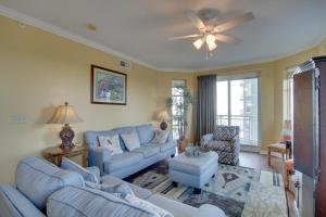 Gulfport Condo with Views Walk to Beach