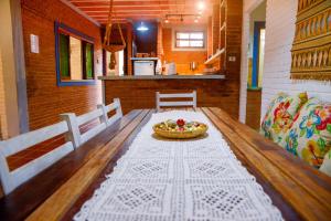 Otima casa c Wi Fi 8 min da praia Barequecaba SP