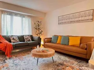 Cozy 3 bdr Retreat in a Prime location - إلجين