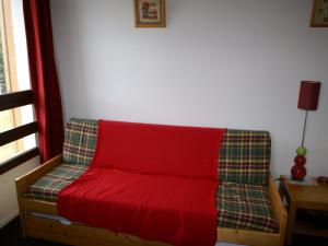 Studio cabine confortable au pied des pistes - FR-1-557-114