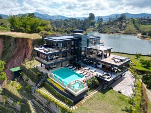 Vivanti Resort - GUATAPÉ