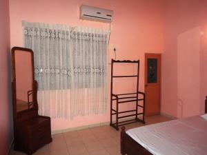 Hikkaduwa Dami Holiday Home