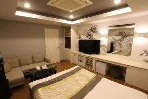 HOTEL K-WAVE Adult Only