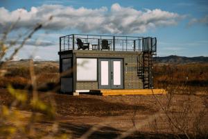New Cowgirl Shipping Container Home - Ubytování bez kategorie ve městě Alpine