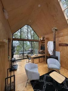 Acogedora cabaña con tinaja libre para disfrutar y Home Office para teletrabajar