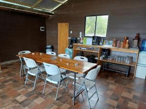 Te Ra a Travel Suit Doble Single