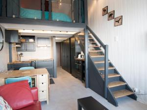 Studio mezzanine 36m², 500m pistes, wifi inclus - FR-1-449-115