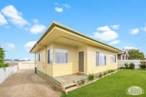 Bluefin On Theresa - Narrawong